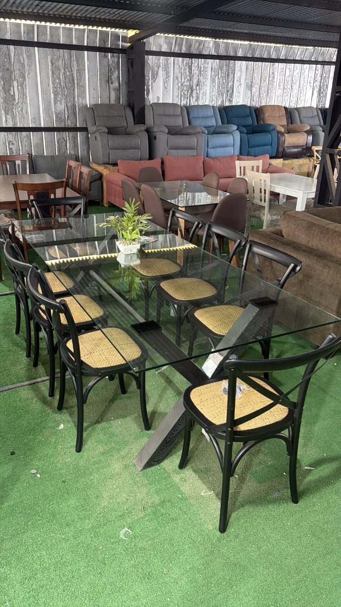 Juego Comedor Pamela Vidrio 8 Sillas outlet