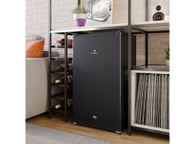 Frigobar Frio Directo Mademsa 91 Litros Blk outlet